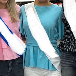 Mint Green Scalloped Collar and Sleeve Blouse w/Belt